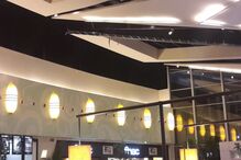 Queda de tecto do LeiriaShopping lança o pânico