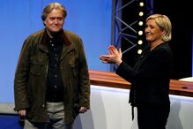Steve Bannon com Marine Le Pen
