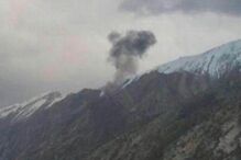 Aparelho despenhou-se nas montanhas