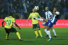 FC Porto e Paços de Ferreira jogaram este domingo na Mata Real