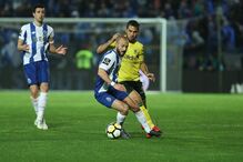 FC Porto e Paços de Ferreira jogaram este domingo na Mata Real