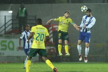 FC Porto e Paços de Ferreira jogaram este domingo na Mata Real