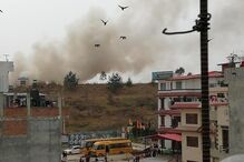 Avião despenha-se durante aterragem no Nepal