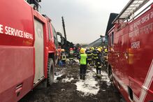 Avião despenha-se durante aterragem no Nepal