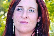 Claude Inácio, morte, crime, homicídio, sofá, pescoço, facadas, Caldas da Rainha 