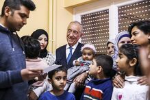 Marcelo visita campo de refugiados na Grécia