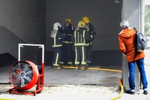 Prédio evacuado devido a incêndio em Leça da Palmeira