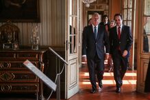 Marcelo Rebelo de Sousa acompanhado pelo presidente da Câmara Municipal de Lisboa, Fernando Medina 