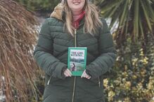 Rebekah Knight,  Mayer-Rokitansky-Kuster-Hauser, 