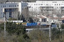 Dispara e faz reféns em supermercado no Sul de França