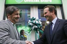Bruno de Carvalho inaugura loja no dia em que completa cinco anos de mandato