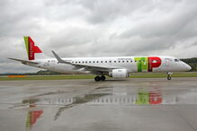 O avião da TAP Embraer 190