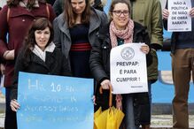 Docentes do superior e investigadores em protesto