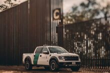 Construção do muro que divide México e EUA