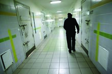 Serviços Prisionais confirmam ao CM a entrada ilegítima de grupo de jovens no perímetro da prisão-escola  