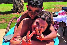 Dolores e Cristianinho nas férias 