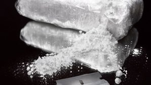 PJ detém cinco pessoas e apreende cerca de 115 mil doses de cocaína vindas da América do Sul
