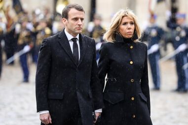 Emmanuel Macron, o Presidente francês, com a mulher, Brigitte