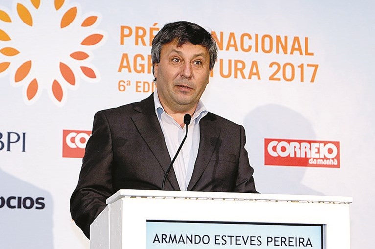 Armando Esteves Pereira