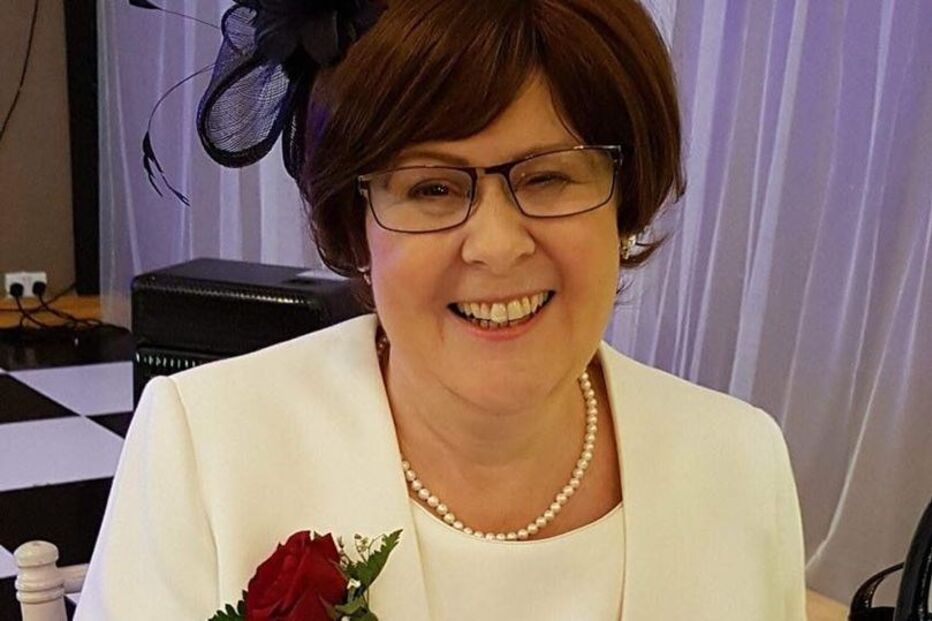 Bev Poulton, cancro, ovários