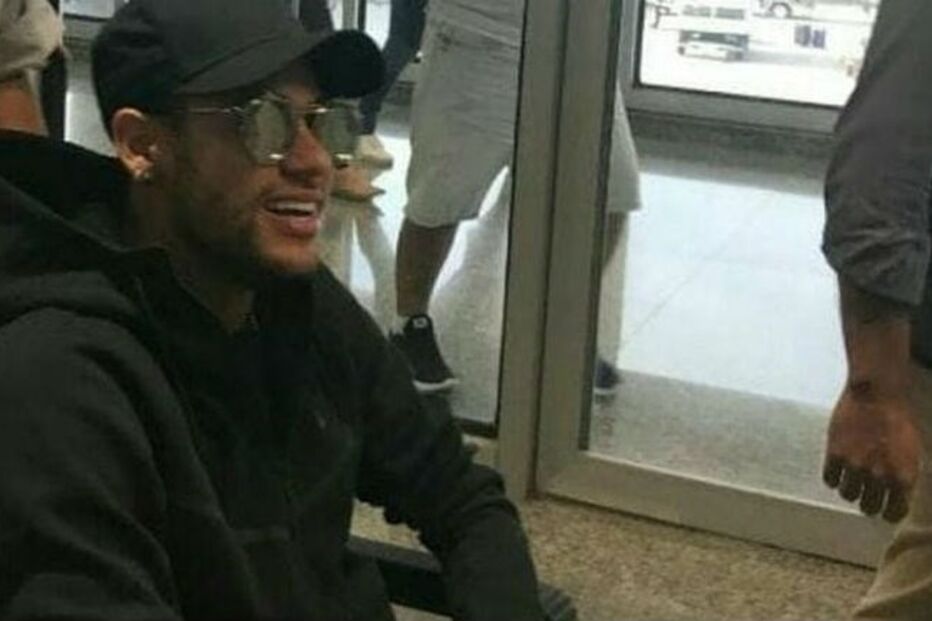 2018-03-01_18_16.40 neymar.jpg