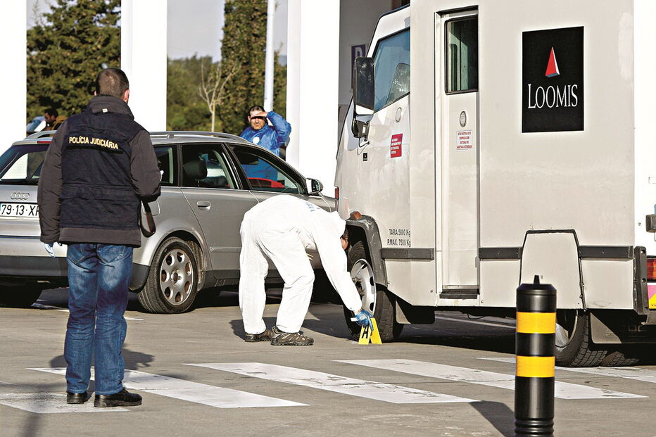 Polícia Judiciária investigou assalto, em Lourel,  Sintra, e os ladrões acabaram por ser presos