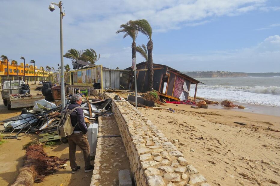 Mau tempo fez estragos avultados em Portimão