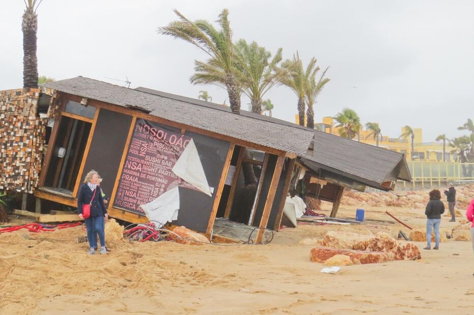 Mau tempo fez estragos avultados em Portimão