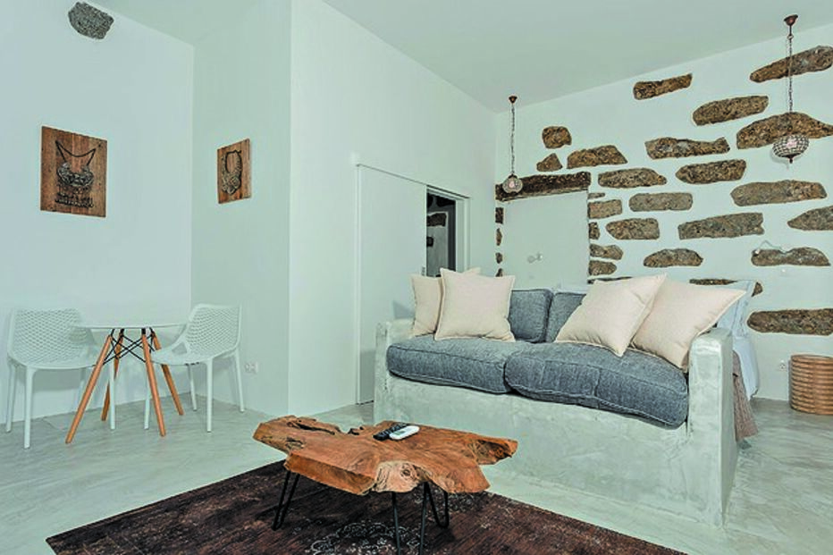 White Exclusive Suites & Villas