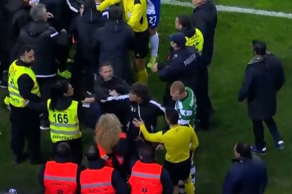 Dois maqueiros expulsos no Dragão após confusão com Coentrão