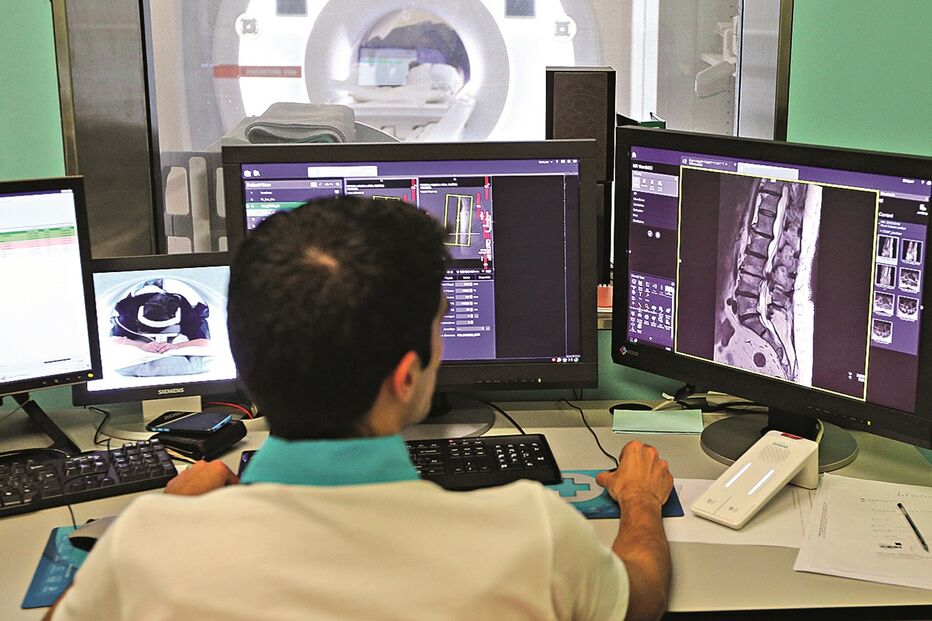 hérnia discal, dor, costas, perna, pé