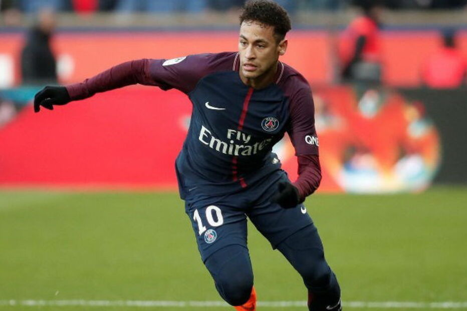 Neymar, futebol, desporto, lesão, operação, cirurgia, PSG