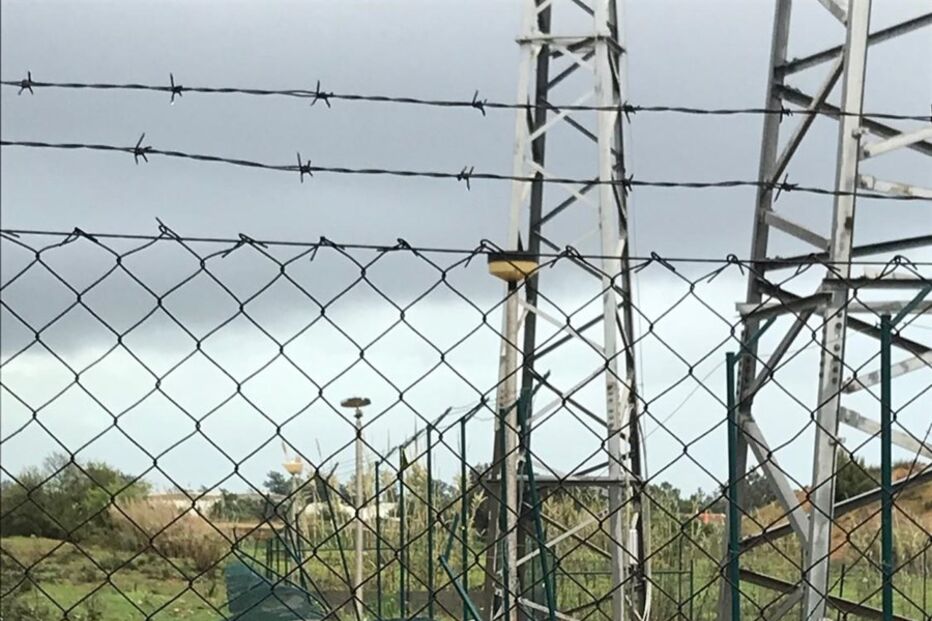 Tornado deixa rasto de destruição no Algarve