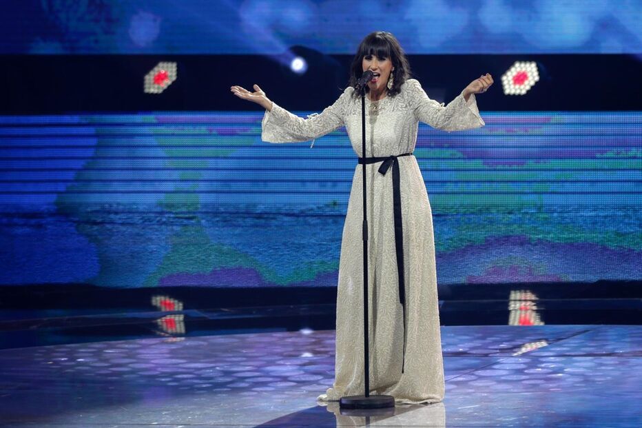 Voo das Cegonhas, interpretada por Lili