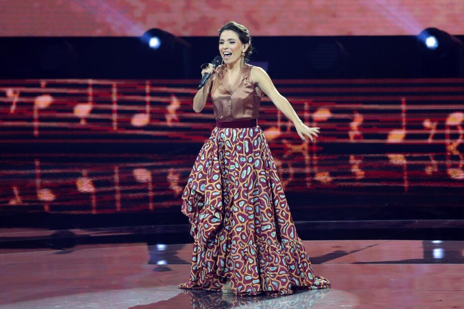 Pra Te Dar Abrigo, interpretado por Anabela