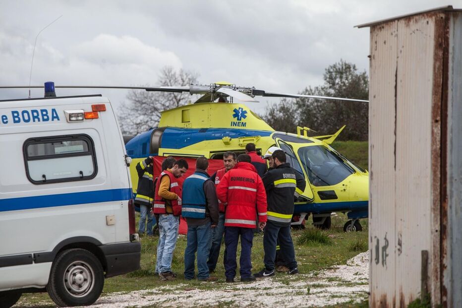 Intoxicação mata mãe e deixa duas crianças em estado grave