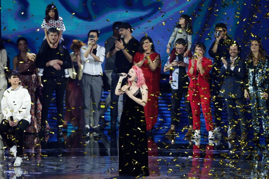 Cláudia Pascoal vai representar Portugal na Eurovisão