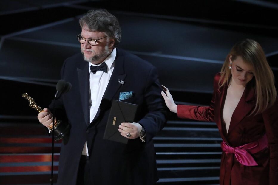 Guillermo del Toro vence 