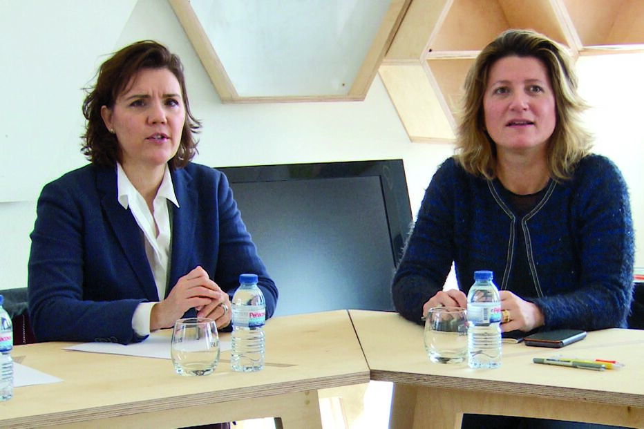 Nádia Piazza recebeu esta segunda-feira Assunção Cristas na sede da Associação de Vítimas do Incêndio de Pedrógão Grande  