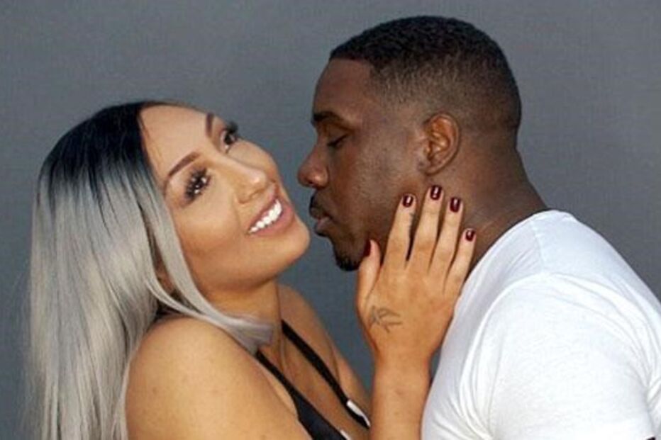 Charlotte Laudat, Simon Laudat, traição, infiel