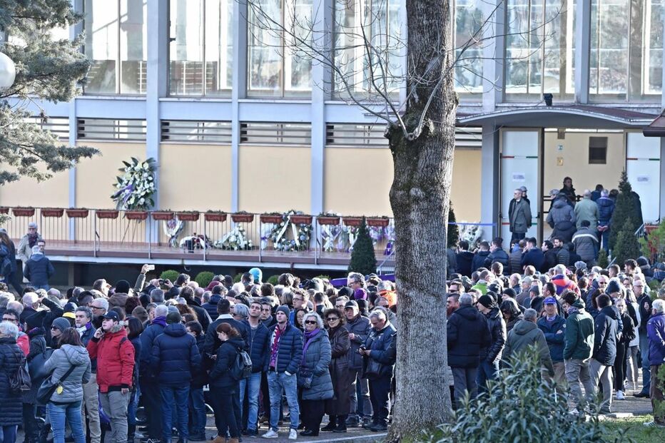 2018-03-07_21_42.04 M2-15677497.JPG