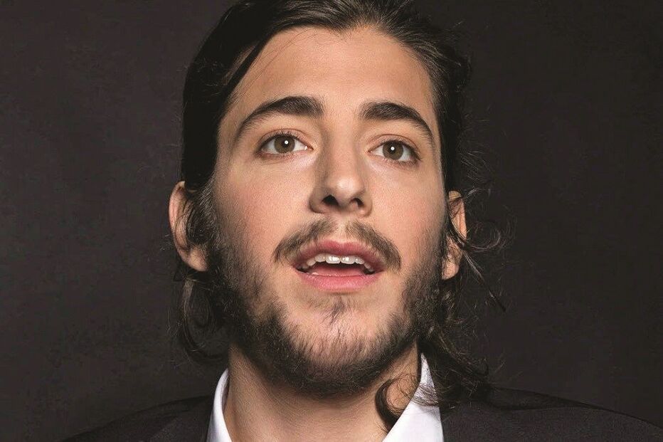 Salvador Sobral tem 28 anos e foi o vencedor da Eurovisão 2017 