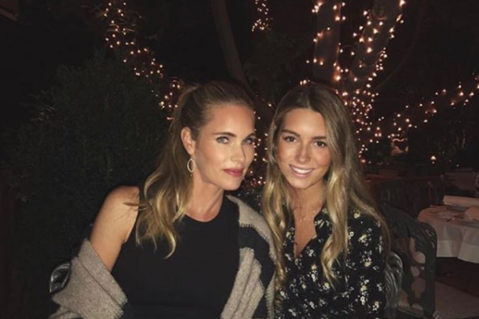 Figo partilha foto no Dia da Mulher e faz 