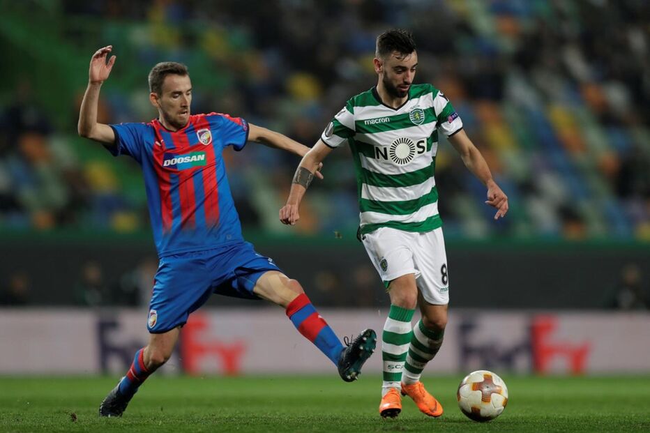 Jogadores em ação no Sporting - Plzen