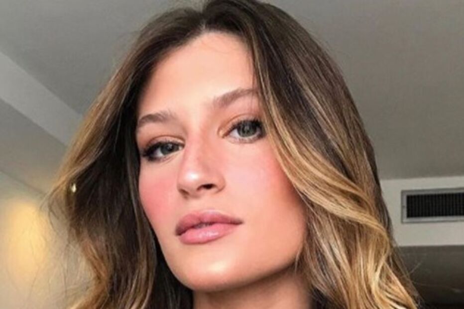 Paula La Croix é a sósia de Gisele Bündchen