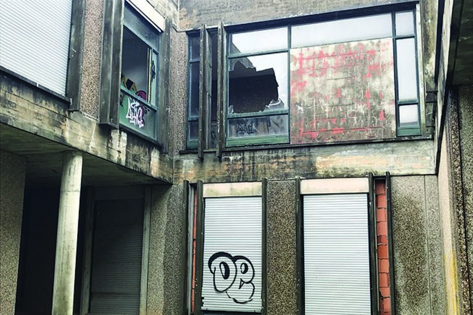 Edifício foi encerrado em 2008 
