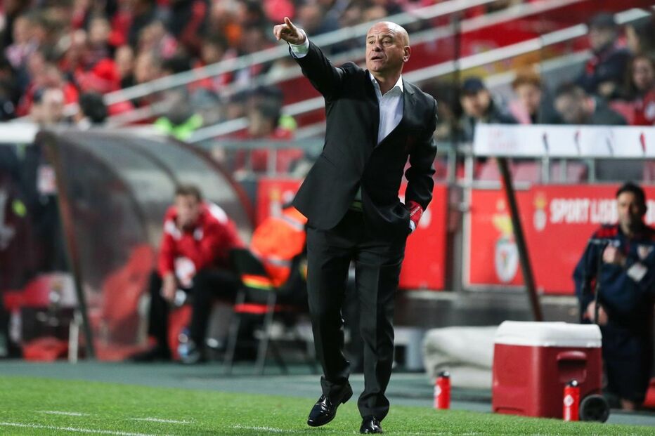 Benfica e Desportivo das Aves jogaram este sábado no Estádio da Luz