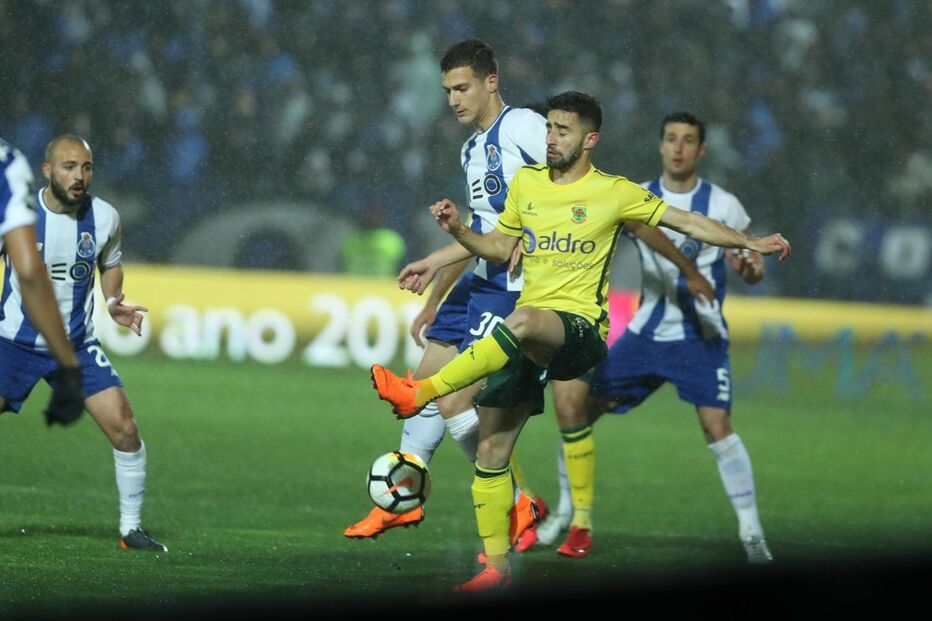 FC Porto e Paços de Ferreira jogaram este domingo na Mata Real