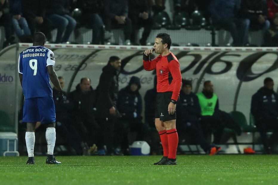 FC Porto e Paços de Ferreira jogaram este domingo na Mata Real