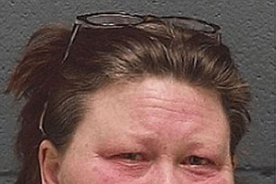 Keylin Johnson, Sheila Johnson, incesto